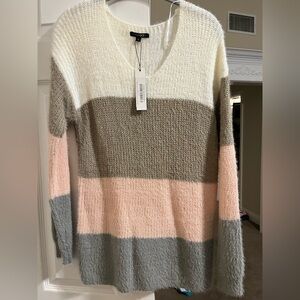 Papermoon Cream and Gray V-Neck Sweater